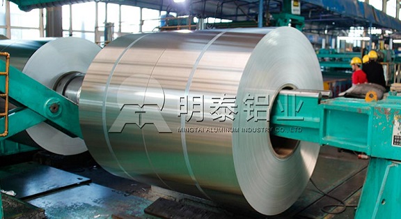 加多寶和王老吉共享紅罐包裝，罐裝材料實為5182鋁板